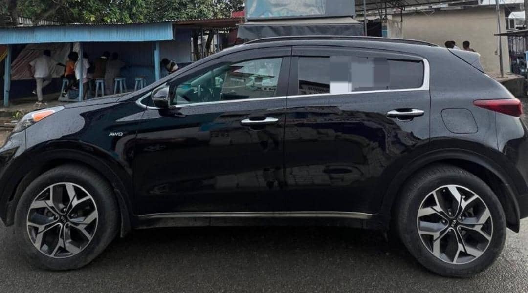 KIA SPORTAGE 2021