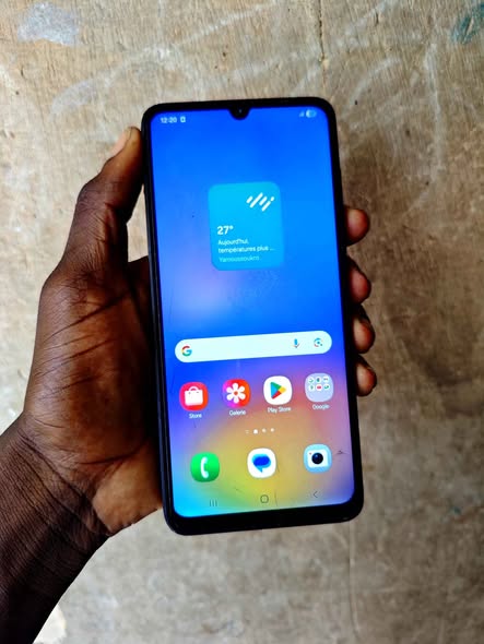Samsung Galaxy A05 64go ram 4go Disponible deuxième main Mini