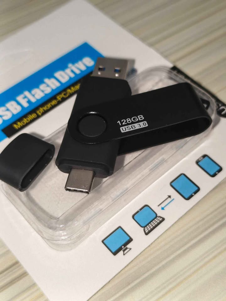 Clé USB OTG VERSION 3.0 pour vos ordinateurs et téléphones