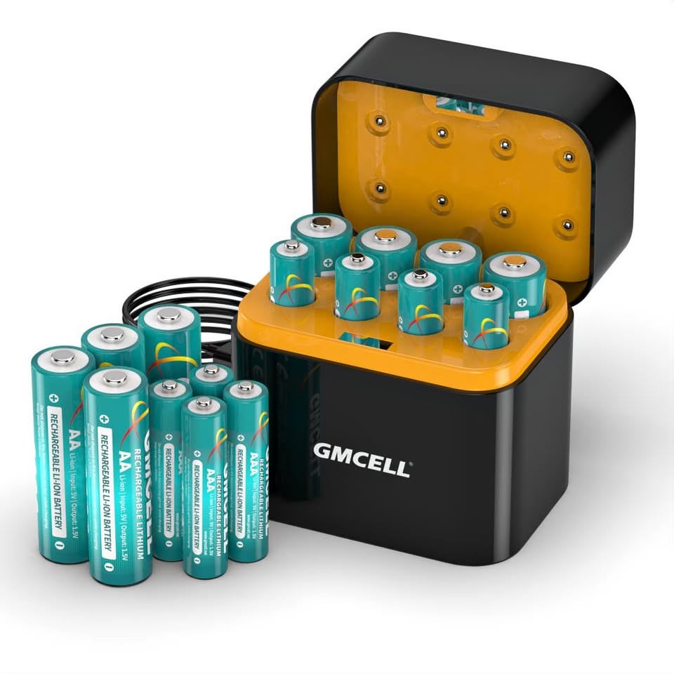 Kit 8 piles GM CELL premieum + boîtier de charge