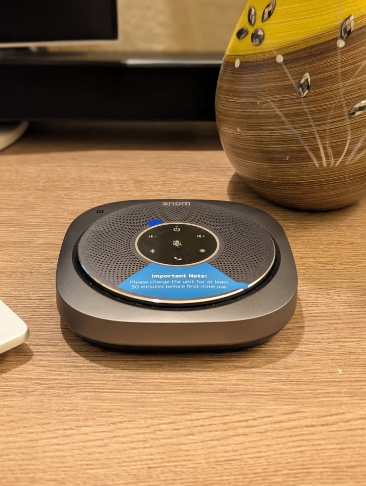 Snom C300 Haut-Parleur De Conférence Mobile - avec 6 Microphones, Batt