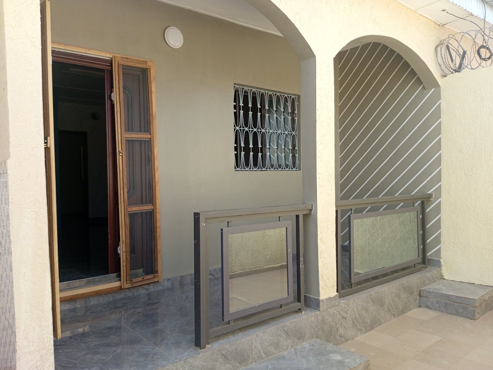 Villa à louer – Bondoukou  