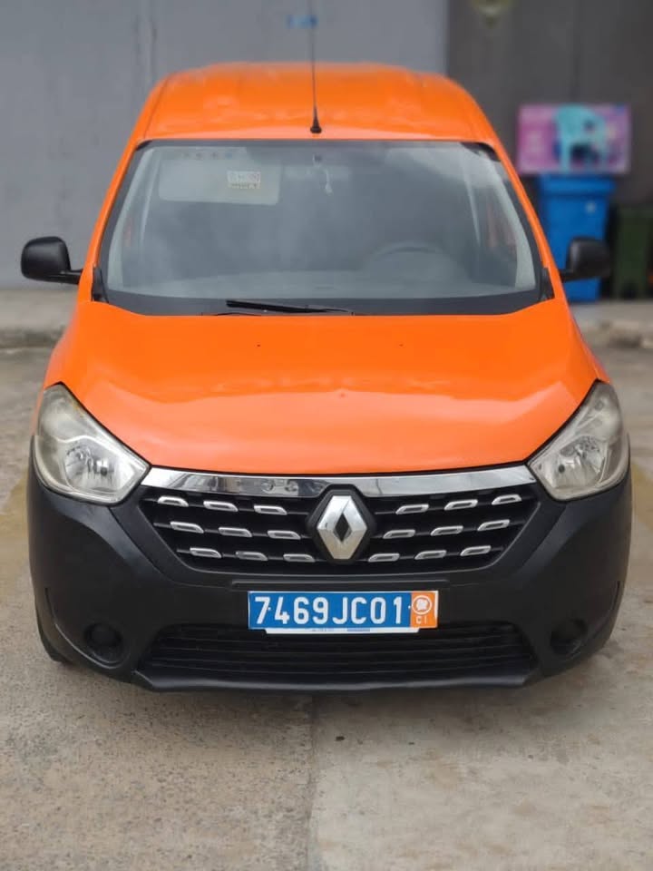  RENAULT DOKKER