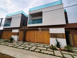 Location villa duplex 9 pièces  à Angre chu