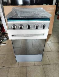 cuisinière 4 feux + four