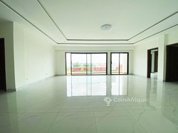 Location appartement 4 pièces  – Ri