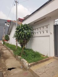 Vente villa 3 pièces à Cocody Angré 8ème Tranche