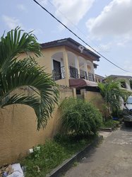 Vente villa duplex à Cocody 8ieme tranche cité soleil 1