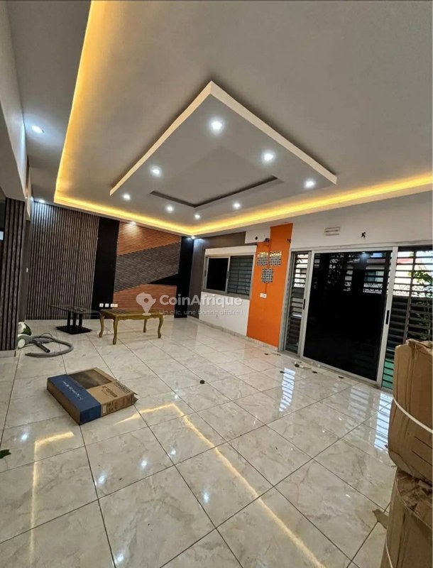Vente villa duplex  7pièces  - Abatta