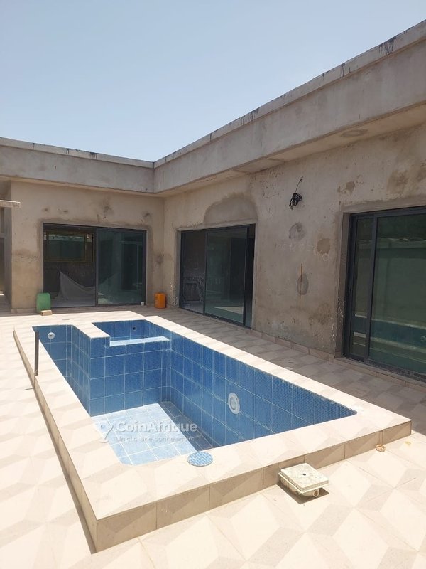 Vente villa  4 pièces à Assinie