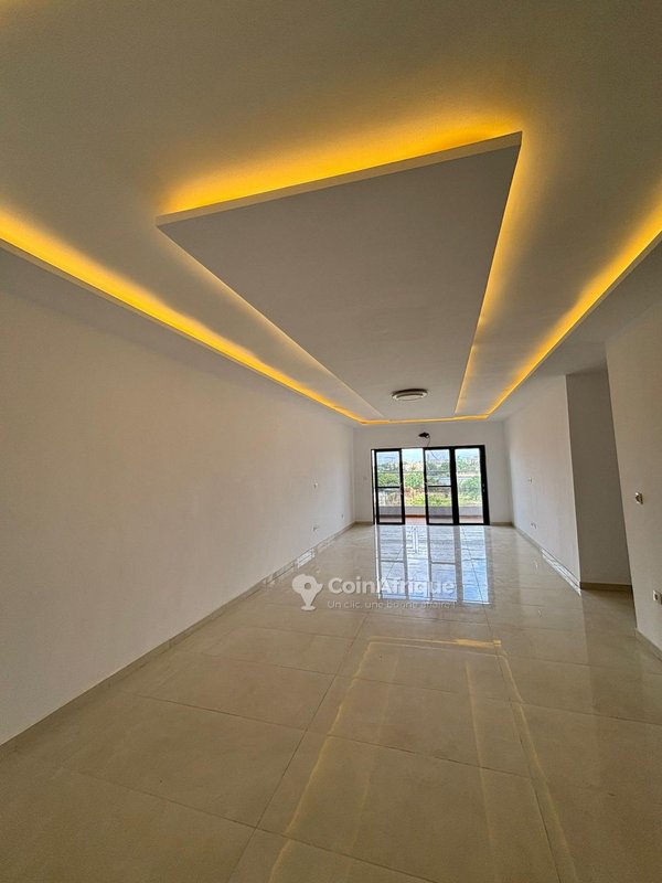 Location appartement 4 pièces - Faya