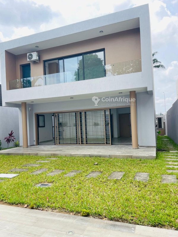 Location villa duplex 5 pièces - Cocody 2 plateaux