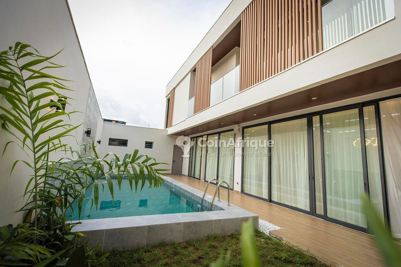 Vente villa 7 pièces à Riviera