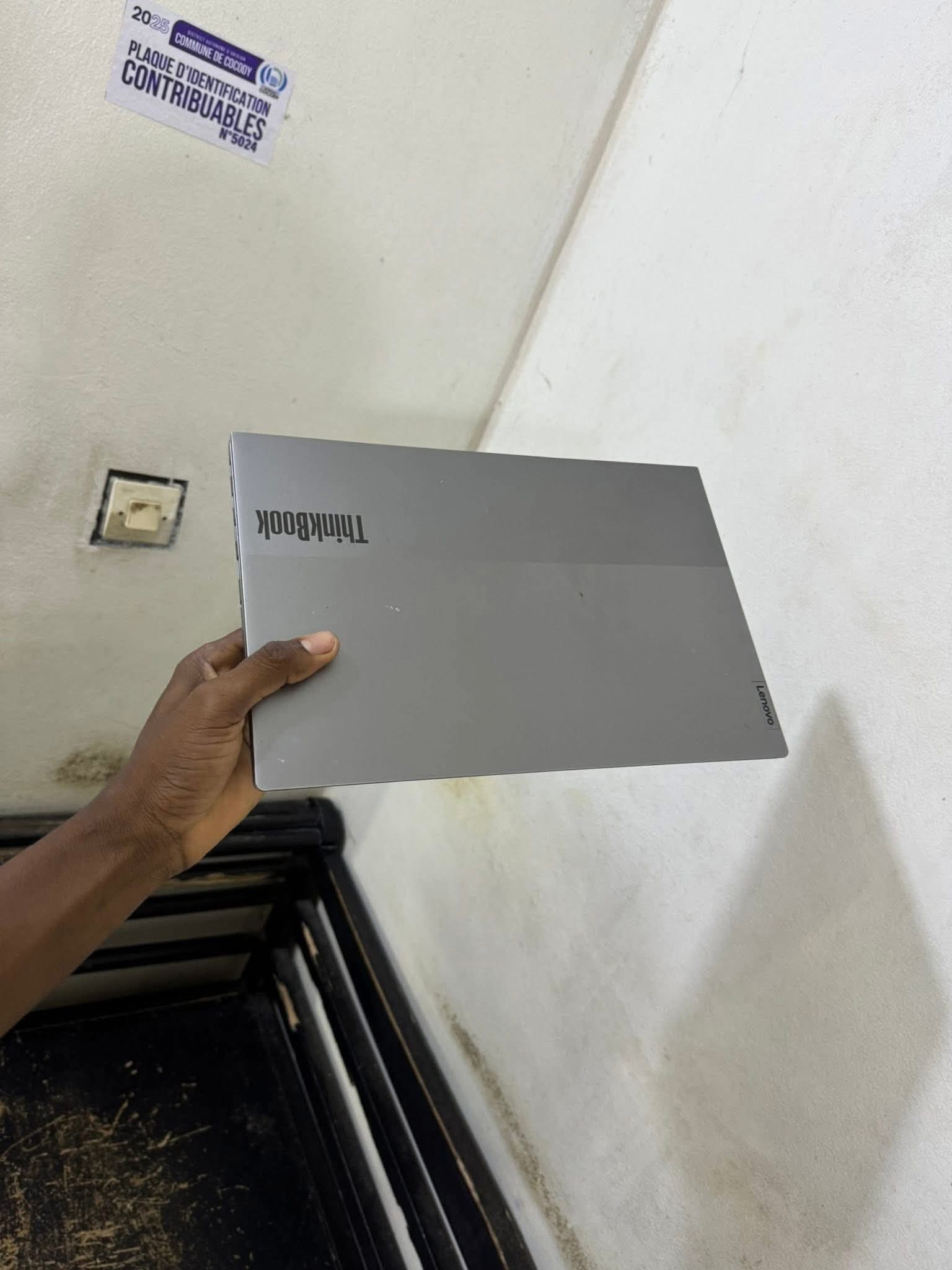 💻 PC Lenovo Core i5 – 11ème Génération (Presque Neuf) 