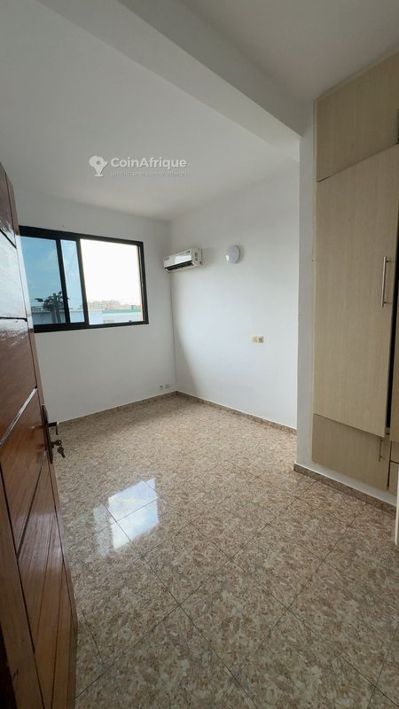 Location appartement 3 pièces a la vallé