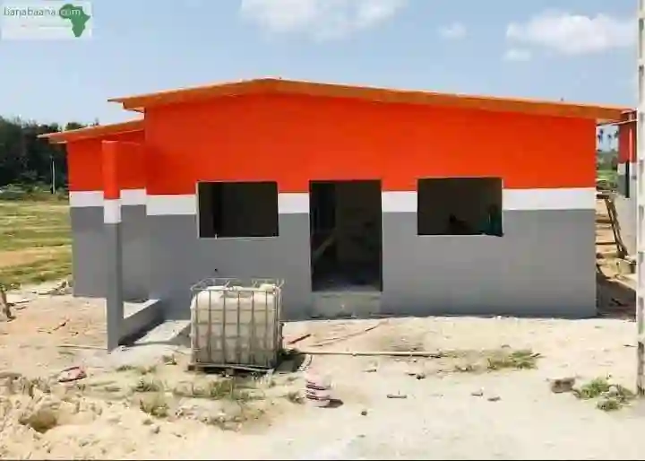 Villa en Vente sur 08 ans 07 59 43 83 05