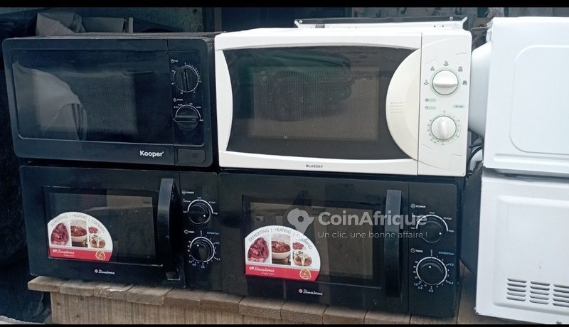 DES MICRO ONDES DISPONIBLES EN TRÈS BON ÉTAT
