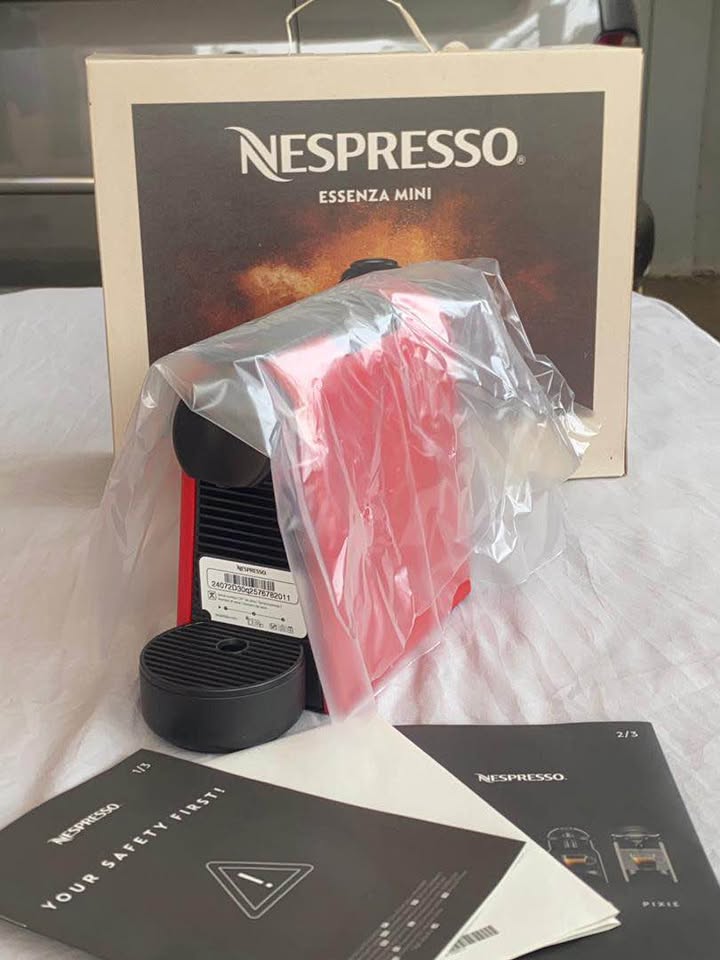 Machine à café nespresso 