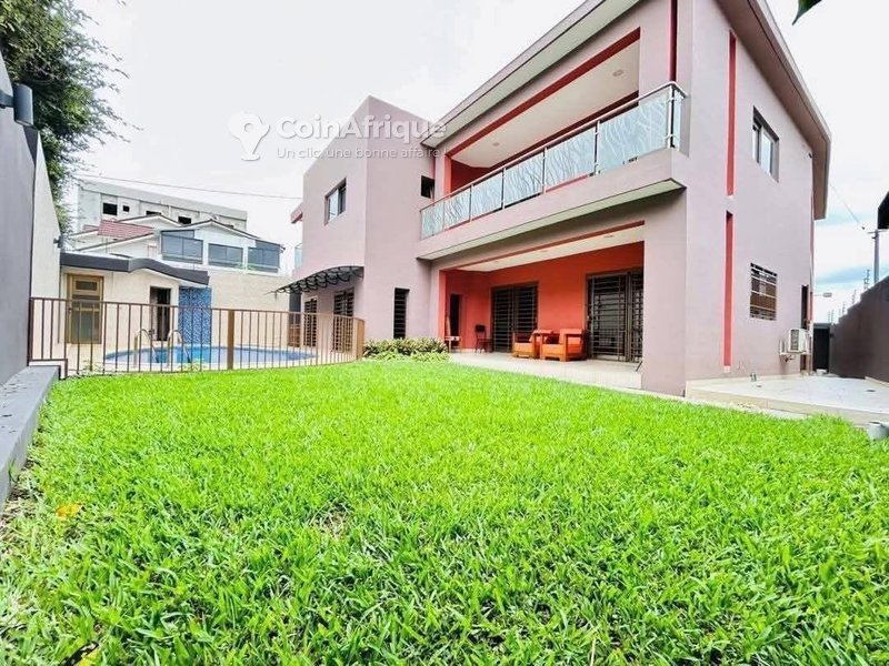 Location Villa duplex 9 pièces - Rivera