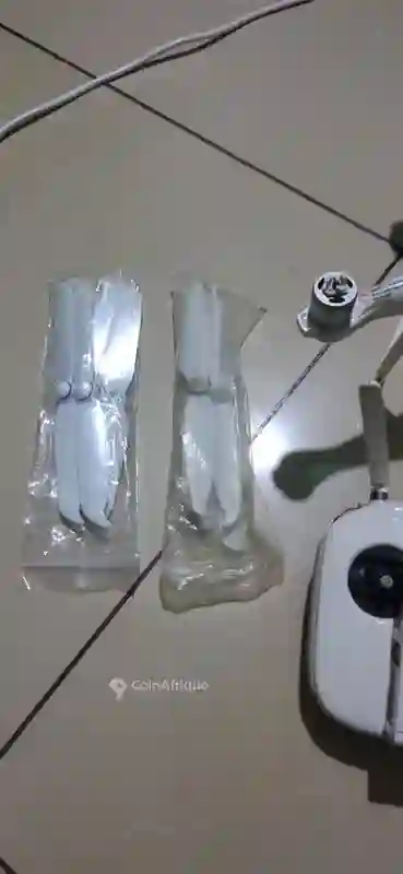 Drone Dji Phantom 4 pro v20