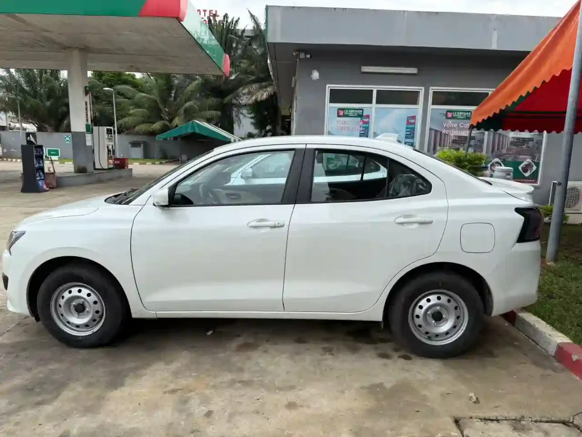 SUZUKI DZIRE EN VENTE