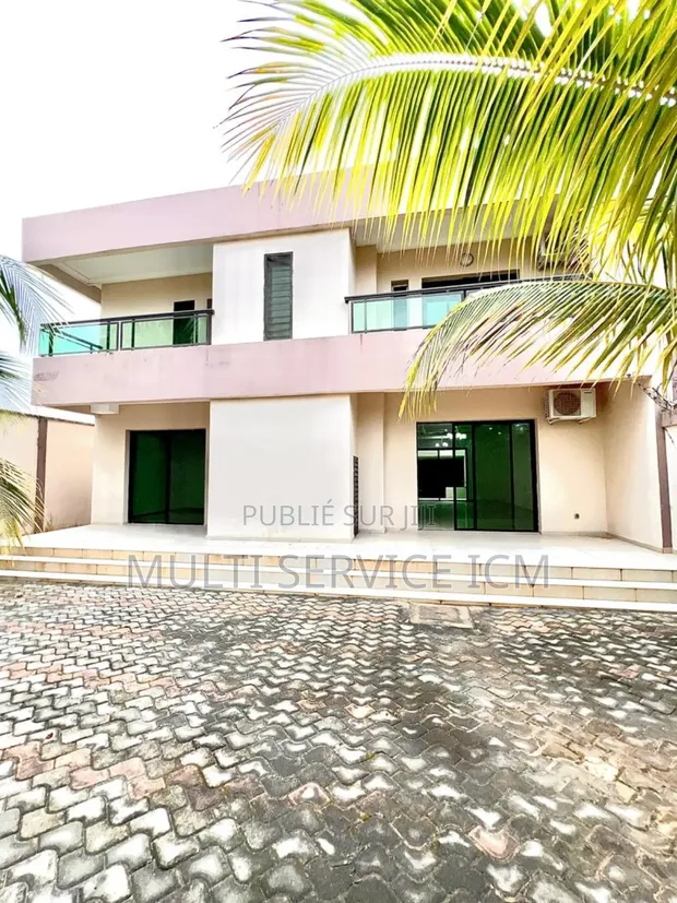 4chbre Duplex dans Ismaël Coulibaly, Grand-Bassam à Vendre