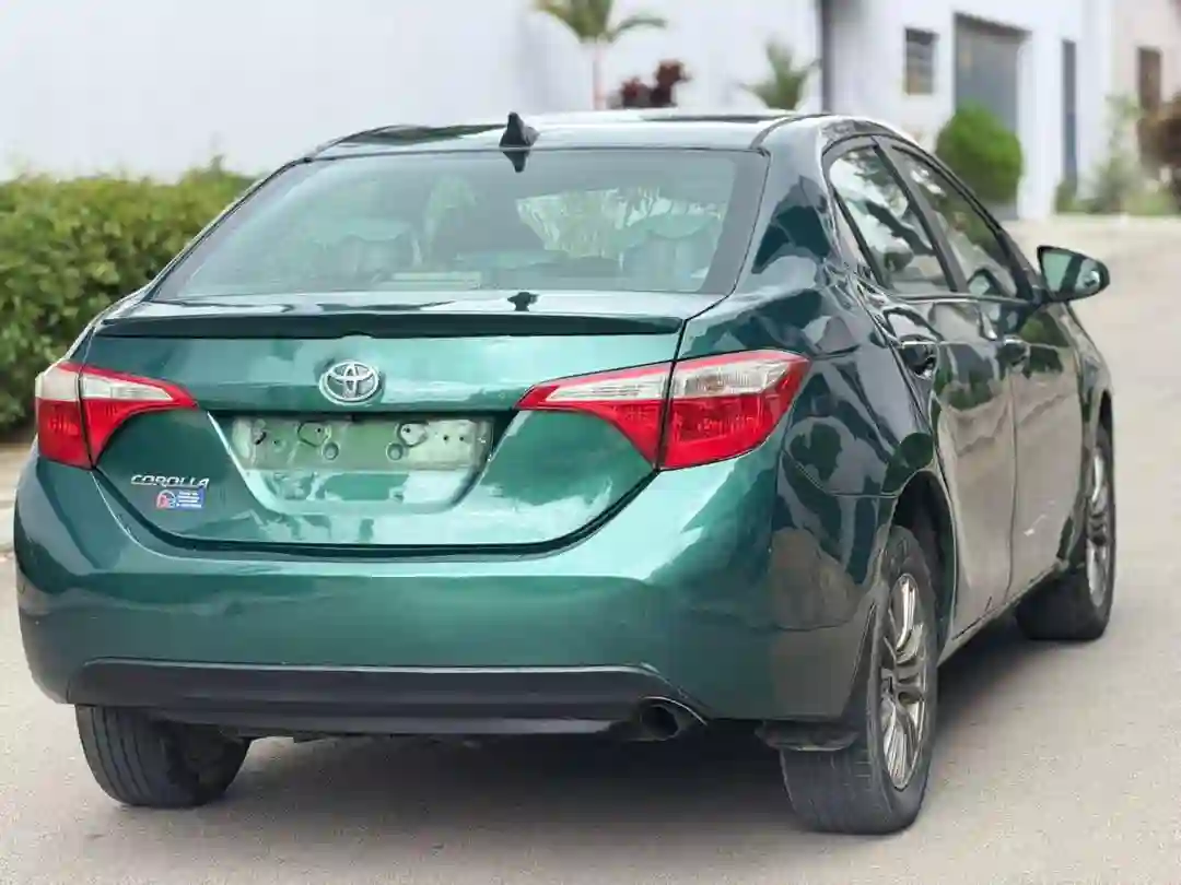 Toyota corolla EN vente