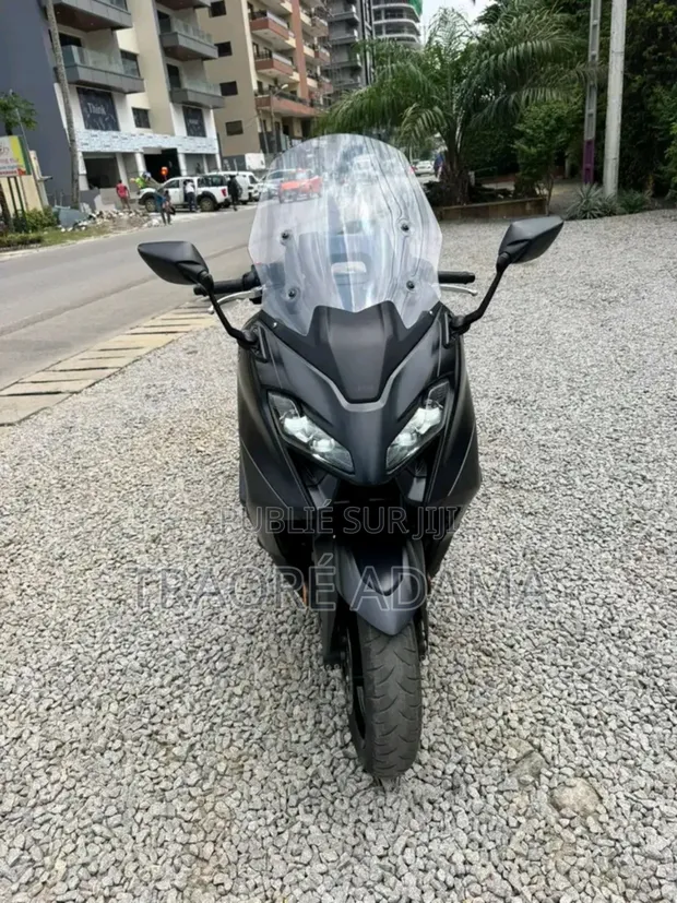 Neuf Yamaha NMAX 155 2022