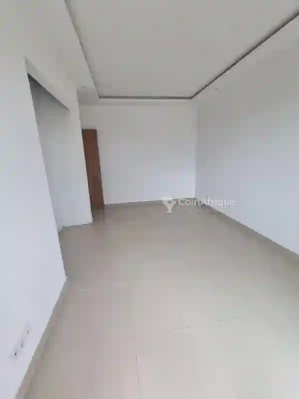 Location Appartements 4 Pièces - Cocody