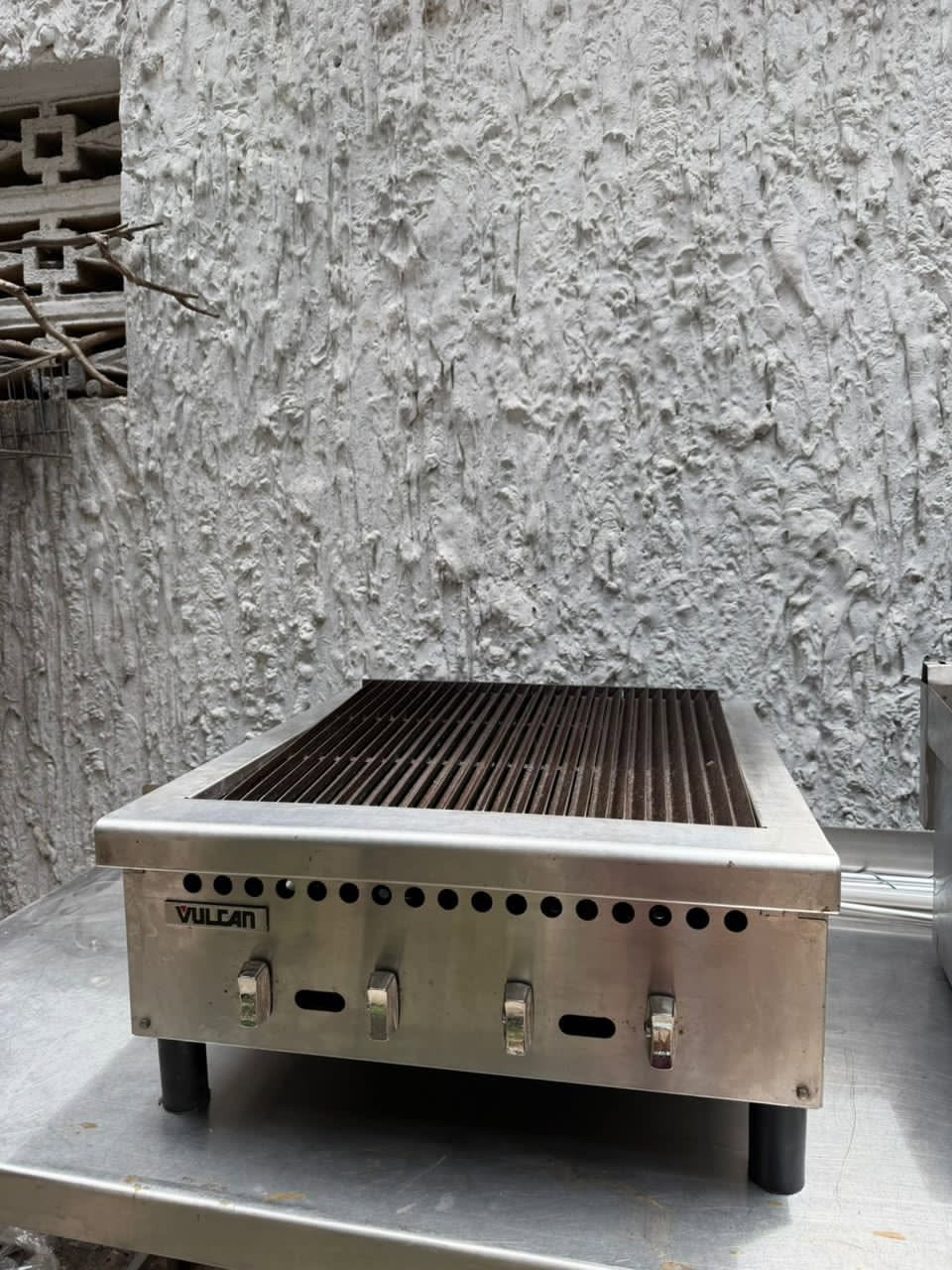 Grill Pro Vulcan Gaz 4 Brûleurs - Marcory 