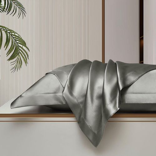 2pcs Taie d"oreiller en soie glacée, douce et agréable pour la peau, pour un sommeil confo