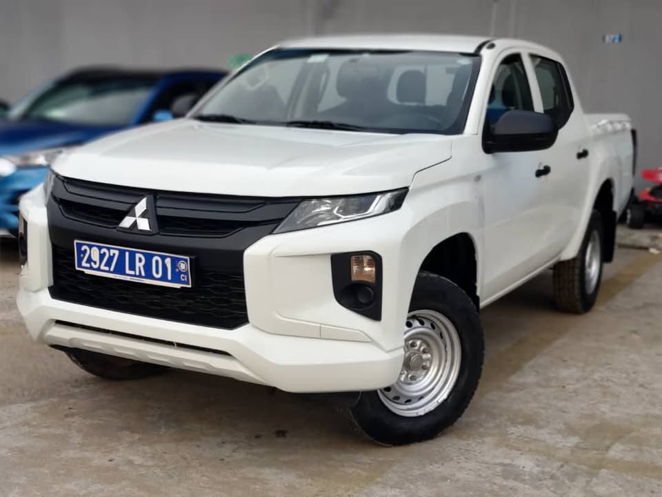 Mitsubishi L200 Double cabine Année 2023/2024