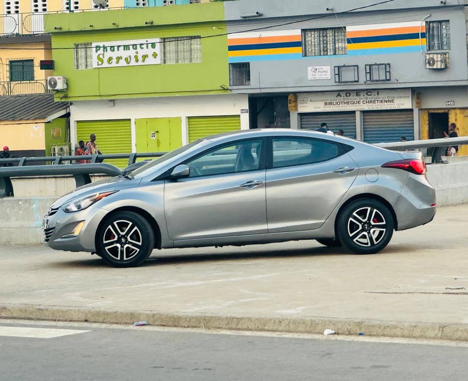 HYUNDAI ELANTRA 🚗 ✔️ Année 2016-2017