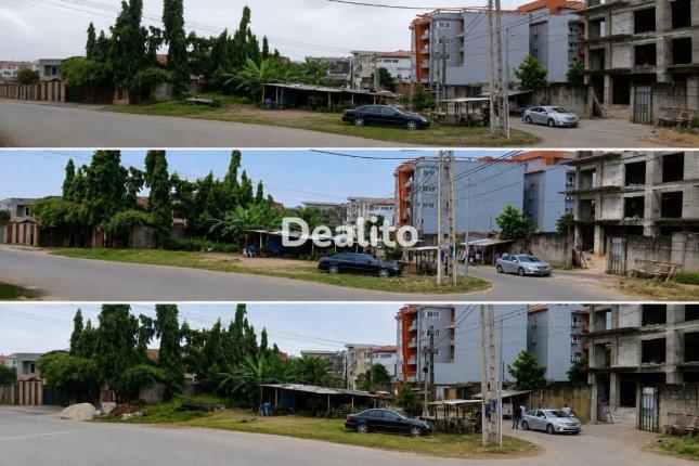 TERRAIN COMMERCIAL EN VENTE
