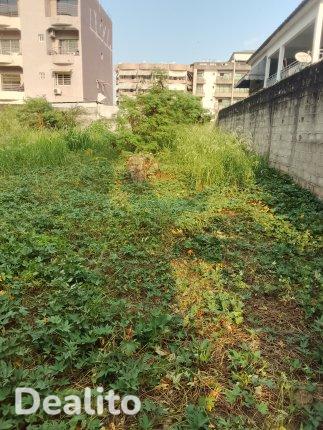 Beau terrain constructible en Bail a la Riviera Faya