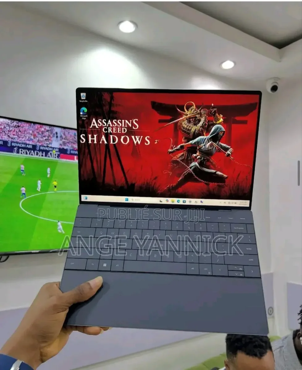 Nouveau Dell XPS 13 9320 16GB Intel Core i7 SSD 512GB