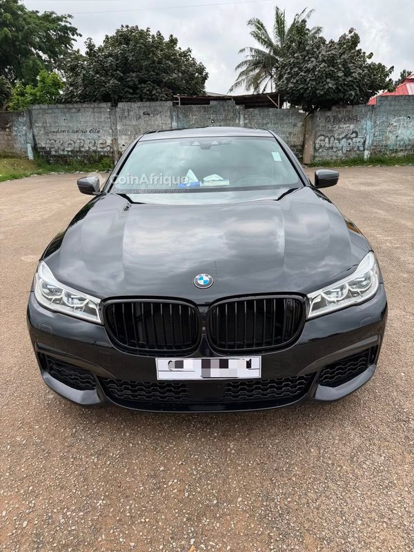 BMW 750 Li 2022