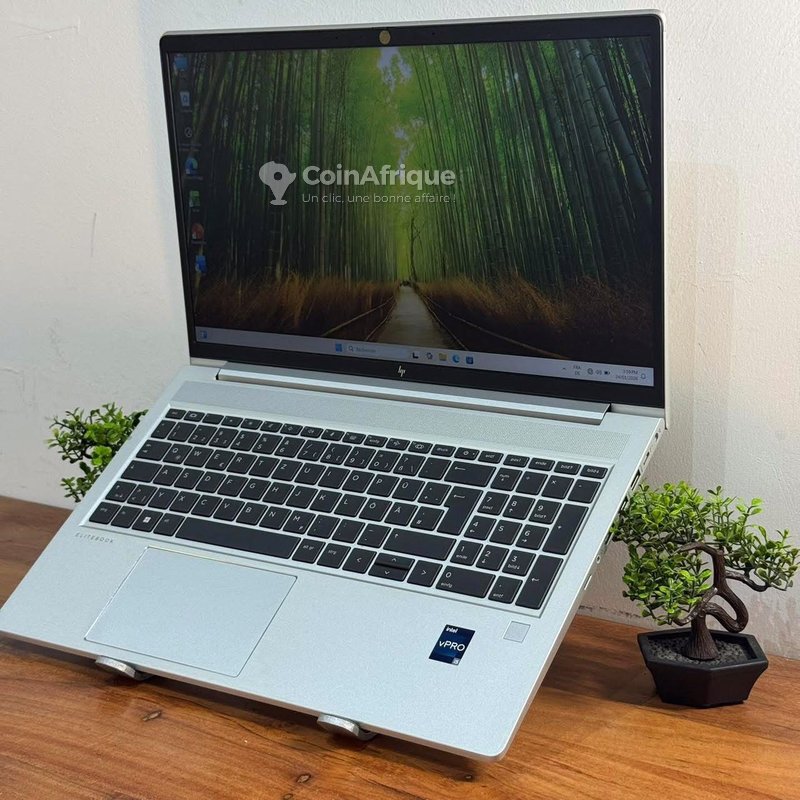 hp elitebook g9 cor i5 12th gen/ 16go ram/ 512go ssd