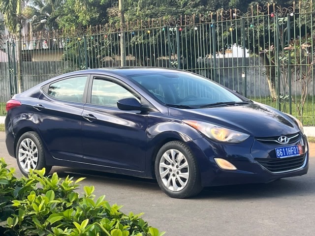 Hynudai elantra 2013