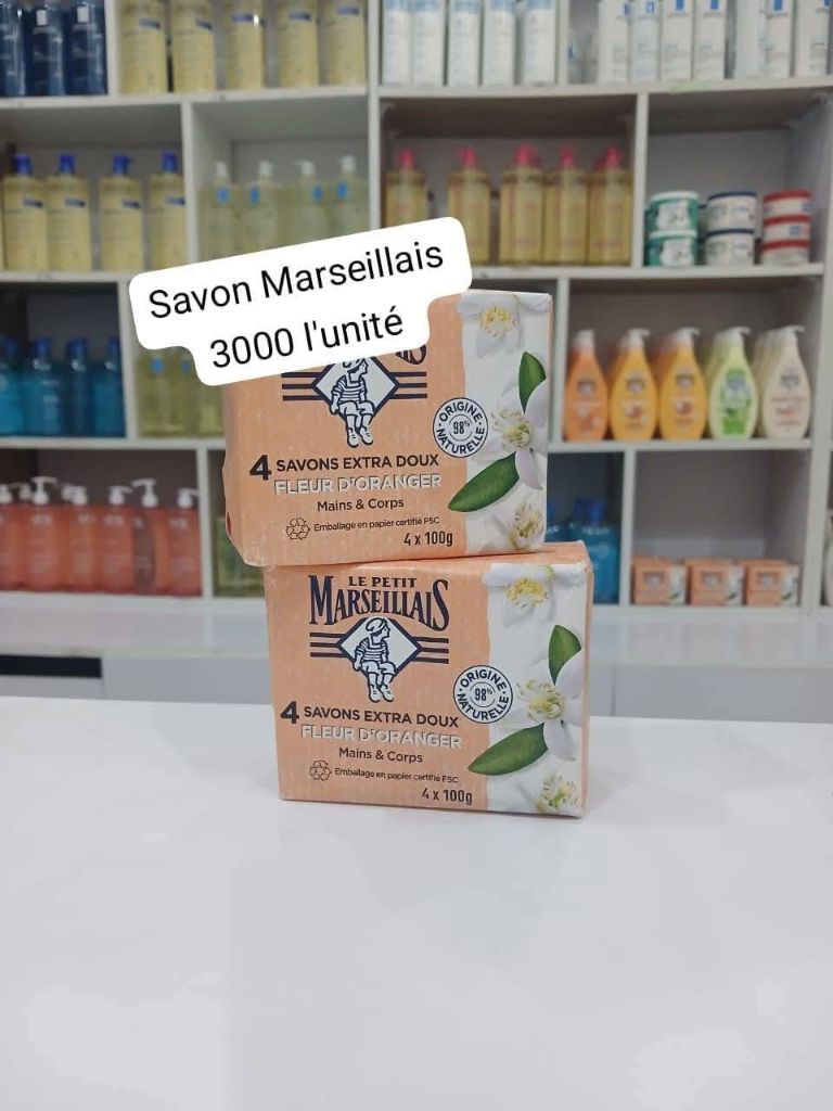 Soins importés France : Lipikar, Avène, A-Derma...