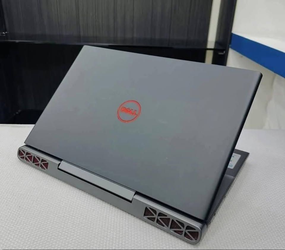PC Gamer Dell Inspiron 15-7000 i7 16Go 512Go SSD Neuf