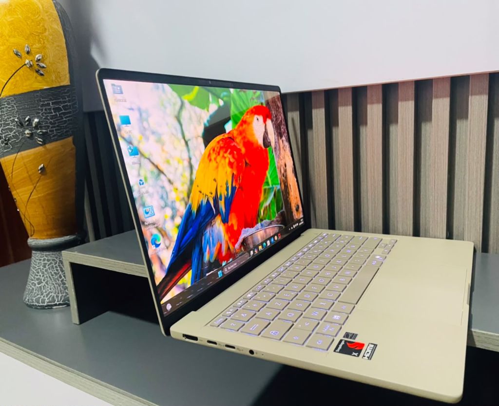 Asus Zenbook A14 OLED Snapdragon 16Go/512Go