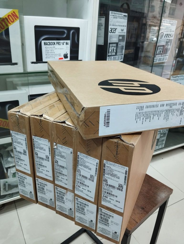 HP 15 Core 5 14e gén. Neuf Scellé 16Go 512Go SSD