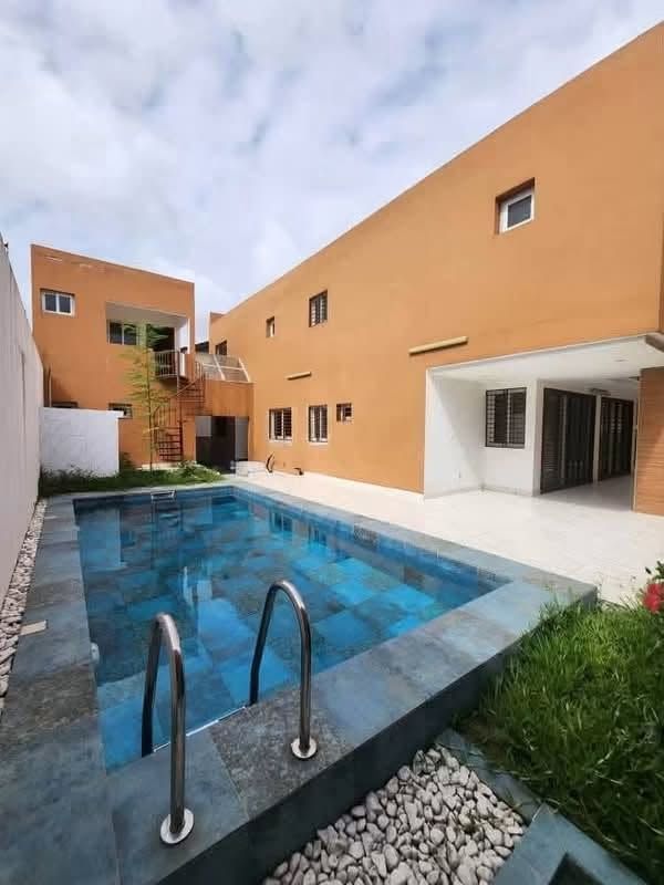 À LOUER — MAGNIFIQUE VILLA DUPLEX 5 PIÈCES 📍 COCODY RIVIERA 4