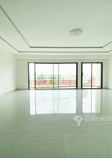 Location appartement 4 pièces  – Riviera