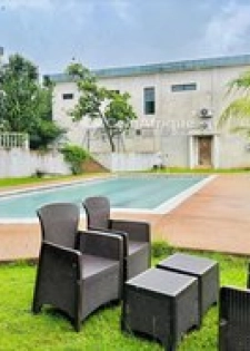 Location villa duplex 6 pièces Behib Cocody Riviera 2