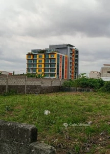 Terrain 600m² à Angre Djorobite