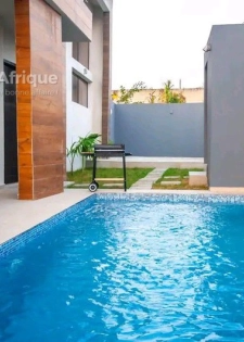 Location villa duplex 5 pièces  - Riviera abatta