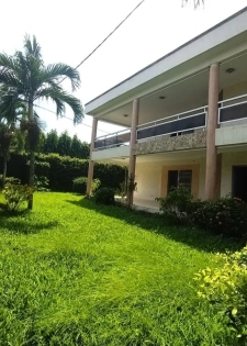 Villa a louer vers l’hôtel communal de Cocody