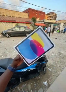 Ipad 11e 128gb